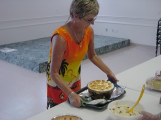 Labor Day 2002 Pot Luck supper - Slide 3