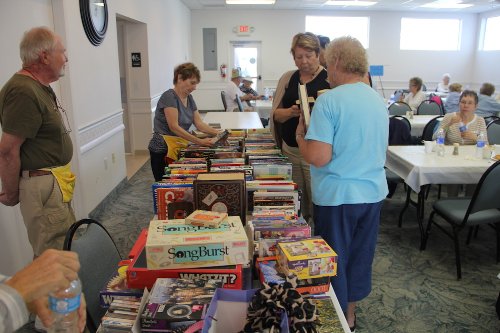 Gulf to Bay 2015 Carnival <br> Photos by  Jim Ackert - Slide 31