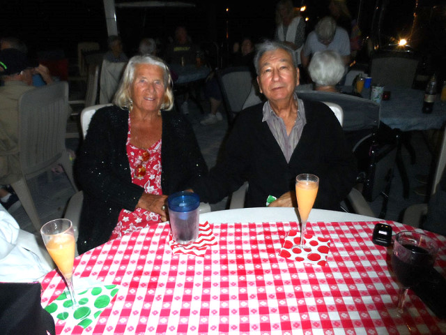 Tree Lighting & Party at the Bay 2019 <br> Photos by Rene Dube - Slide 5